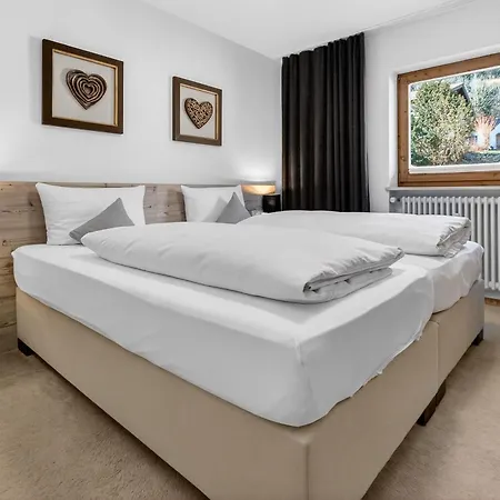 Alpenbasis - Retro Mountain Stay Daire